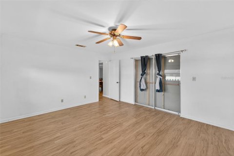 Casa en venta en Largo, Florida, 2 dormitorios, 167.69 m2 № 1841880 - foto 17