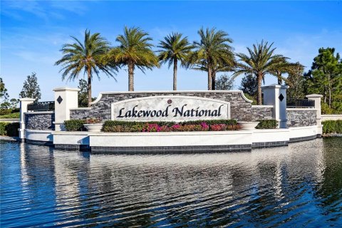 House in LAKEWOOD NATIONAL in Bradenton, Florida 2 bedrooms, 123.47 sq.m. № 1678525 - photo 28