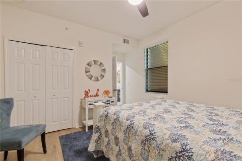 House in LAKEWOOD NATIONAL in Bradenton, Florida 2 bedrooms, 123.47 sq.m. № 1678525 - photo 19