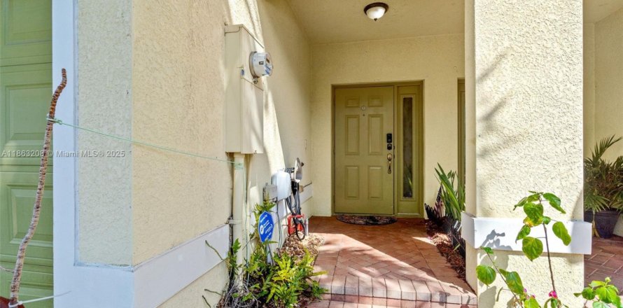Touwnhouse à Oakland Park, Floride 2 chambres, 116.41 m2 № 1891186