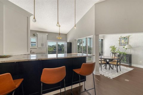 Купить кондоминиум в Сарасота, Флорида 9 комнат, 176.42м2, № 2092268 - фото 14