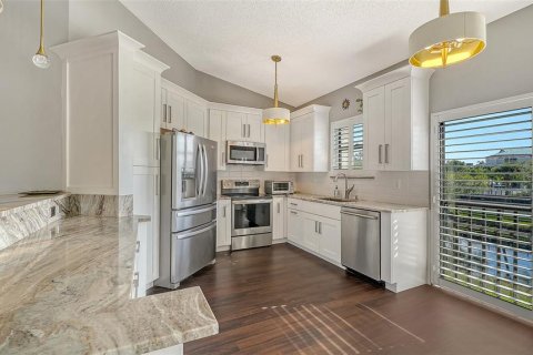 Купить кондоминиум в Сарасота, Флорида 9 комнат, 176.42м2, № 2092268 - фото 15