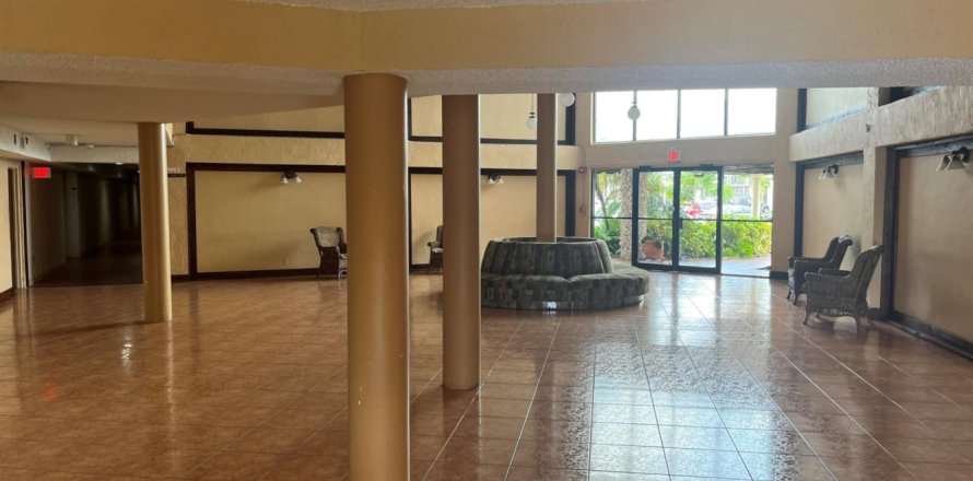 Condo in Miami, Florida, 2 bedrooms № 1210156
