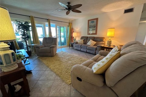 Copropriété à louer à Sarasota, Floride: 2 chambres, 82.5 m2 № 1798148 - photo 14