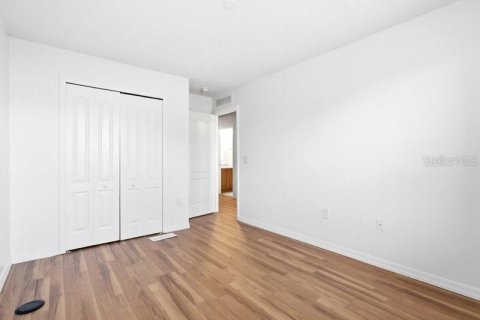 Townhouse in Lakeland, Florida 3 bedrooms, 164.53 sq.m. № 2235483 - photo 22