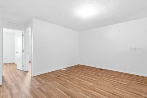 Townhouse in Lakeland, Florida 3 bedrooms, 164.53 sq.m. № 2235483 - photo 23