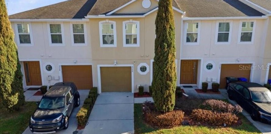 Townhouse in Lakeland, Florida 3 bedrooms, 164.53 sq.m. № 2235483
