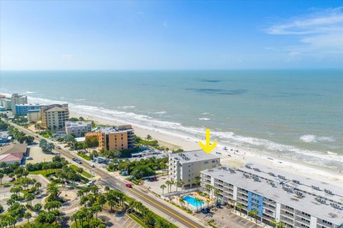 Copropriété à vendre à Indian Shores, Floride: 3 chambres, 202.06 m2 № 2416664 - photo 14