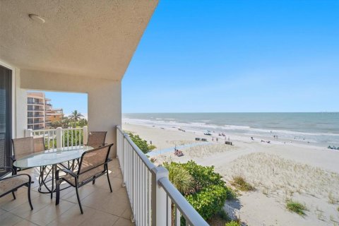 Copropriété à vendre à Indian Shores, Floride: 3 chambres, 202.06 m2 № 2416664 - photo 29