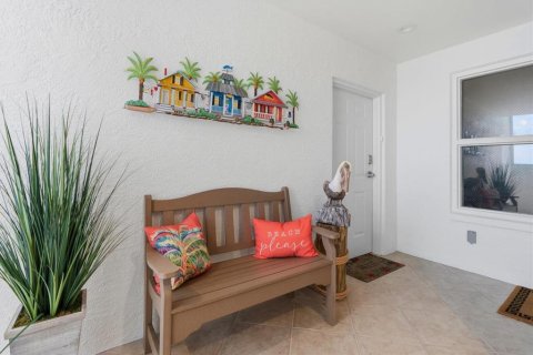 Copropriété à vendre à Indian Shores, Floride: 3 chambres, 202.06 m2 № 2416664 - photo 16