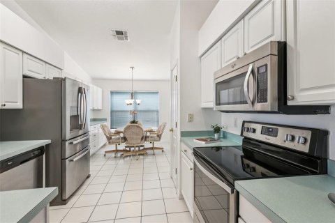 House in San Antonio, Florida 2 bedrooms, 172.89 sq.m. № 1818887 - photo 14