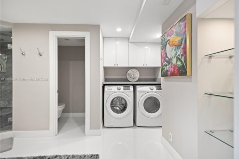 Condominio en venta en Fort Lauderdale, Florida, 2 dormitorios, 157.93 m2 № 1937461 - foto 14