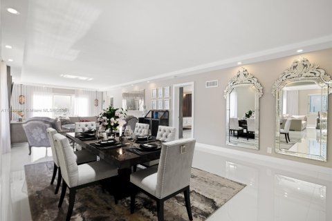 Condominio en venta en Fort Lauderdale, Florida, 2 dormitorios, 157.93 m2 № 1937461 - foto 5