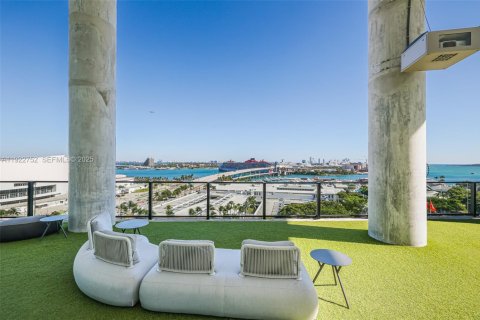 Купить кондоминиум в Майами, Флорида 1 спальня, 58.16м2, № 1994550 - фото 22