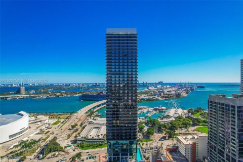 Купить кондоминиум в Майами, Флорида 1 спальня, 58.16м2, № 1994550 - фото 5