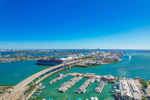 Купить кондоминиум в Майами, Флорида 1 спальня, 58.16м2, № 1994550 - фото 9