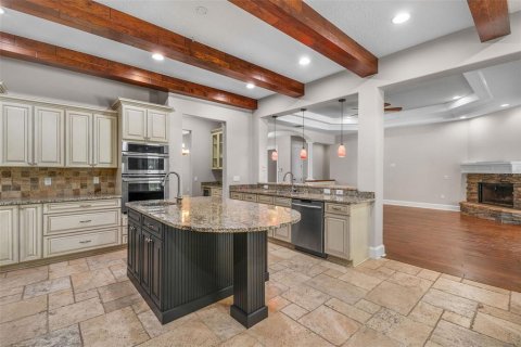 Купить виллу или дом в Бруксвилл, Флорида 12 комнат, 330.17м2, № 1718026 - фото 9