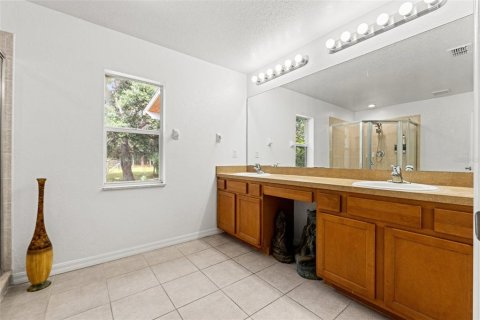 Casa en venta en Weeki Wachee, Florida, 3 dormitorios, 159.98 m2 № 1791290 - foto 9