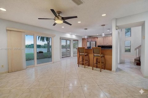 Casa en alquiler en Coconut Creek, Florida, 3 dormitorios, 154.59 m2 № 2055618 - foto 11