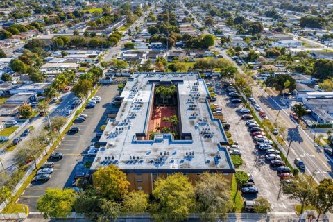 Copropriété à vendre à Hialeah, Floride: 2 chambres, 74.51 m2 № 1943561 - photo 19