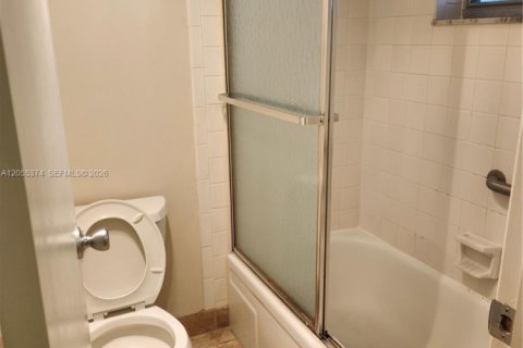 Купить кондоминиум в Дейви, Флорида 1 спальня, 80.82м2, № 2171792 - фото 10