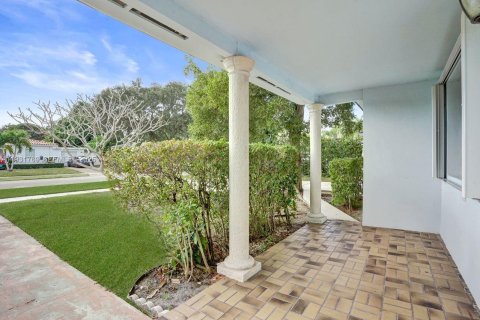 Снять в аренду виллу или дом в Майами, Флорида 3 спальни, 189.33м2, № 1991489 - фото 20