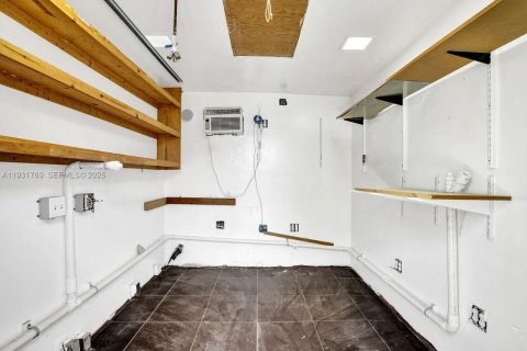 Снять в аренду виллу или дом в Майами, Флорида 3 спальни, 189.33м2, № 1991489 - фото 26