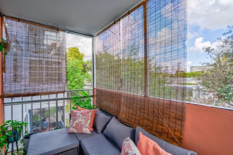 Купить кондоминиум в Холливуд, Флорида 3 комнаты, 83.61м2, № 2077499 - фото 12