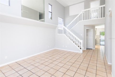 Villa ou maison à vendre à Casselberry, Floride: 4 chambres, 155.7 m2 № 2418900 - photo 3