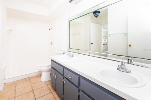 Villa ou maison à vendre à Casselberry, Floride: 4 chambres, 155.7 m2 № 2418900 - photo 18