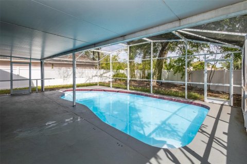 Villa ou maison à vendre à Casselberry, Floride: 4 chambres, 155.7 m2 № 2418900 - photo 14