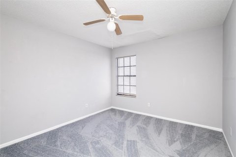 Villa ou maison à vendre à Casselberry, Floride: 4 chambres, 155.7 m2 № 2418900 - photo 24