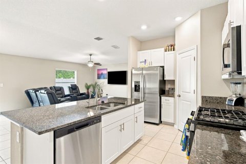House in Riverview, Florida 3 bedrooms, 143.07 sq.m. № 2349814 - photo 6