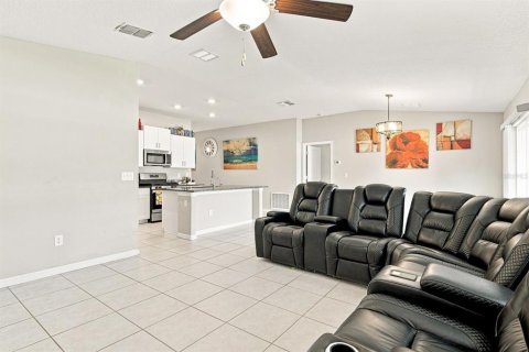 House in Riverview, Florida 3 bedrooms, 143.07 sq.m. № 2349814 - photo 9