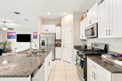 House in Riverview, Florida 3 bedrooms, 143.07 sq.m. № 2349814 - photo 7