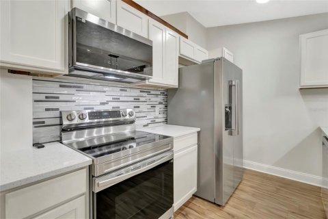 Villa ou maison à louer à Orlando, Floride: 3 chambres, 148.64 m2 № 2405704 - photo 18