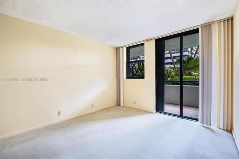 Купить кондоминиум в Ки-Бискейн, Флорида 3 комнаты, 124.02м2, № 2042414 - фото 17