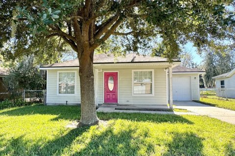 House in Jacksonville, Florida 3 bedrooms, 101.45 sq.m. № 891559 - photo 1