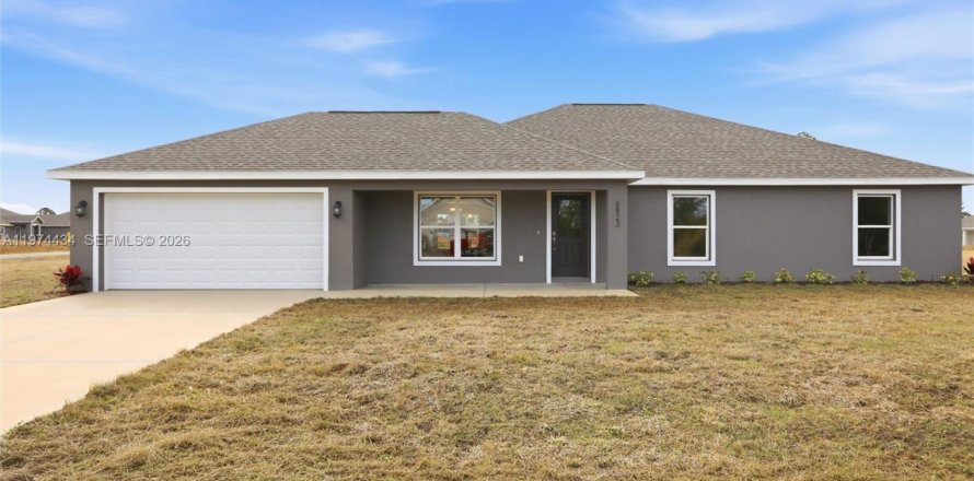 House in Sebring, Florida 4 bedrooms, 172.8 sq.m. № 2036000
