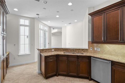 Condo in Winter Park, Florida, 3 bedrooms  № 1655118 - photo 18