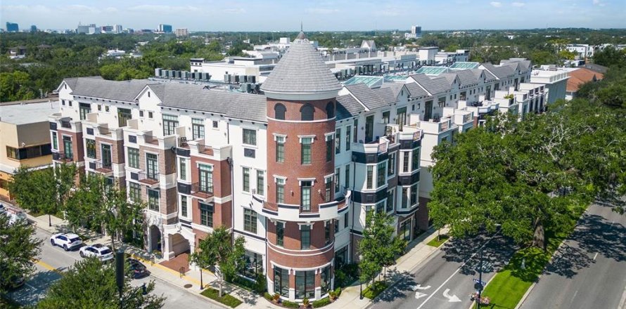 Condo in Winter Park, Florida, 3 bedrooms  № 1655118