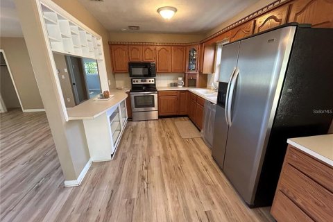 Casa en venta en Saint Petersburg, Florida, 2 dormitorios, 93.27 m2 № 1877249 - foto 6