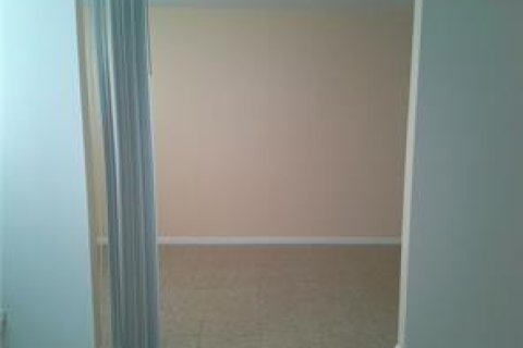 Condo in Coral Springs, Florida, 1 bedroom № 2083852 - photo 5