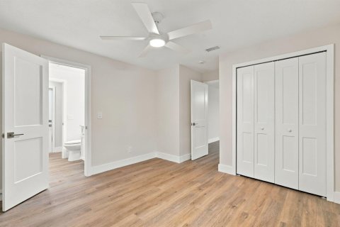 Villa ou maison à louer à St. Lucie, Floride: 2 chambres, 103.68 m2 № 2414141 - photo 14
