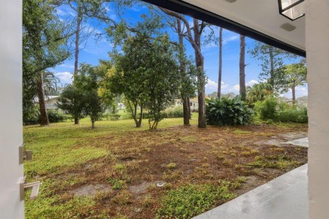 Villa ou maison à louer à St. Lucie, Floride: 2 chambres, 103.68 m2 № 2414141 - photo 17