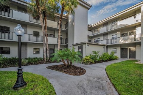 Copropriété à vendre à Clearwater, Floride: 2 chambres, 99.41 m2 № 1919851 - photo 5