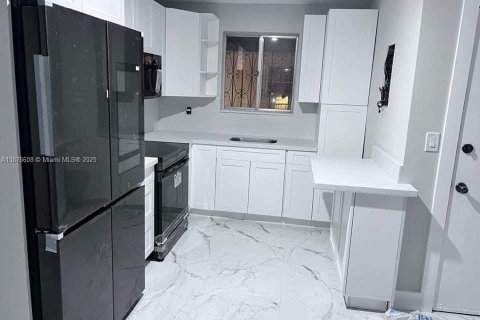 Copropriété à vendre à Miami, Floride: 2 chambres, 60.2 m2 № 1925375 - photo 1