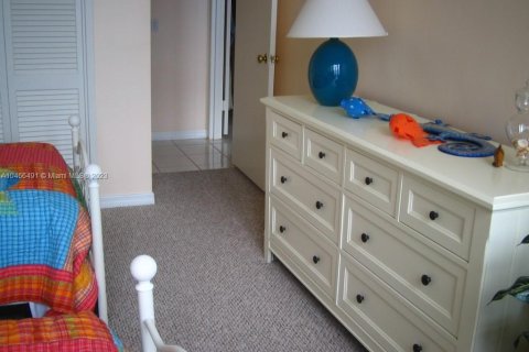 Снять в аренду кондоминиум в Холливуд, Флорида 2 спальни, 116.13м2, № 1932576 - фото 8