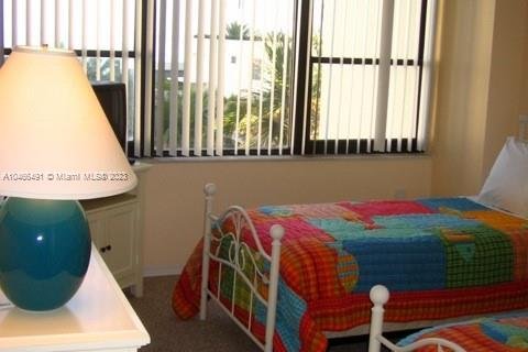 Снять в аренду кондоминиум в Холливуд, Флорида 2 спальни, 116.13м2, № 1932576 - фото 7