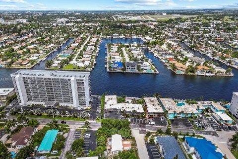Condo in Pompano Beach, Florida, 1 bedroom  № 1842737 - photo 22
